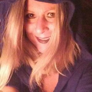 Meet your Posher, Sherry